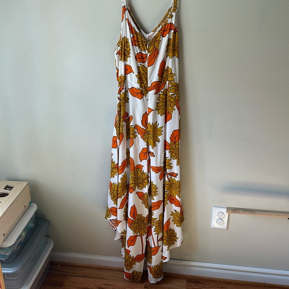 MSK sunflower jumpsuit white gold orange with spaghetti straps and bow Large - Picture 4 of 9